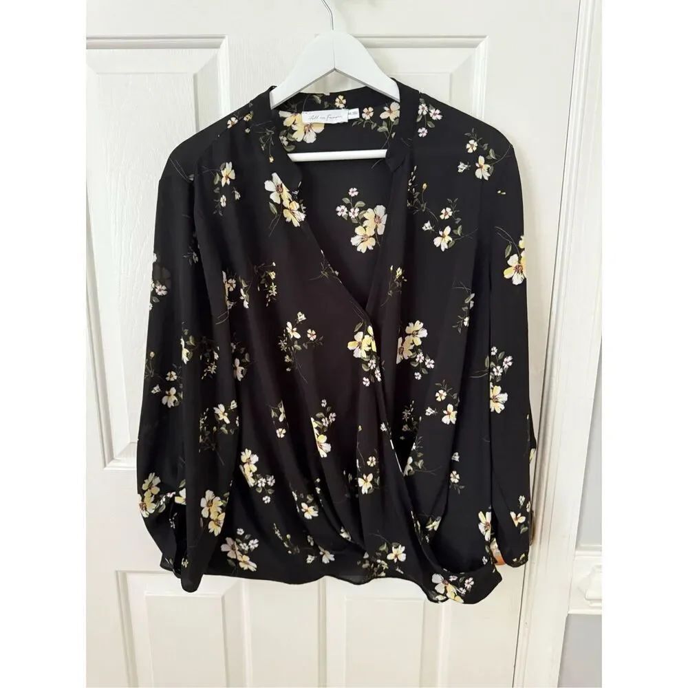 All In Favor Black Floral Surplice Cross Over Blouse sz XXL NWOT